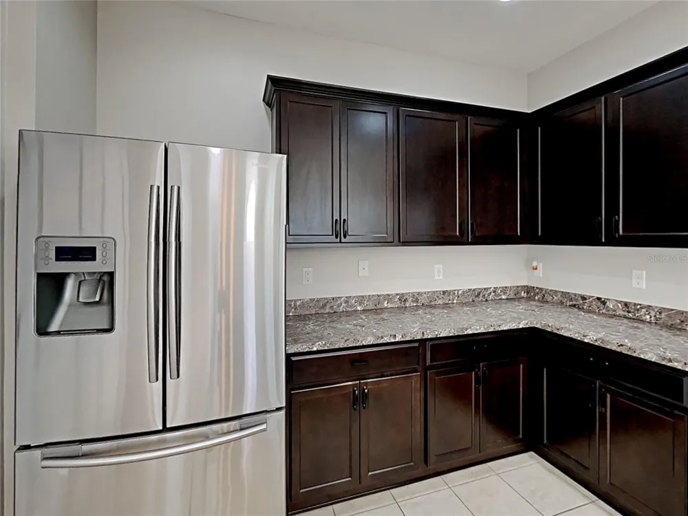 7033 FEATHER WOOD DR Ruskin, FL 33573