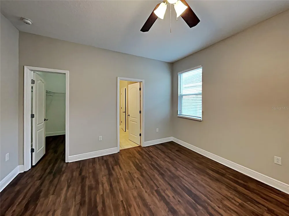 7033 FEATHER WOOD DR Ruskin, FL 33573