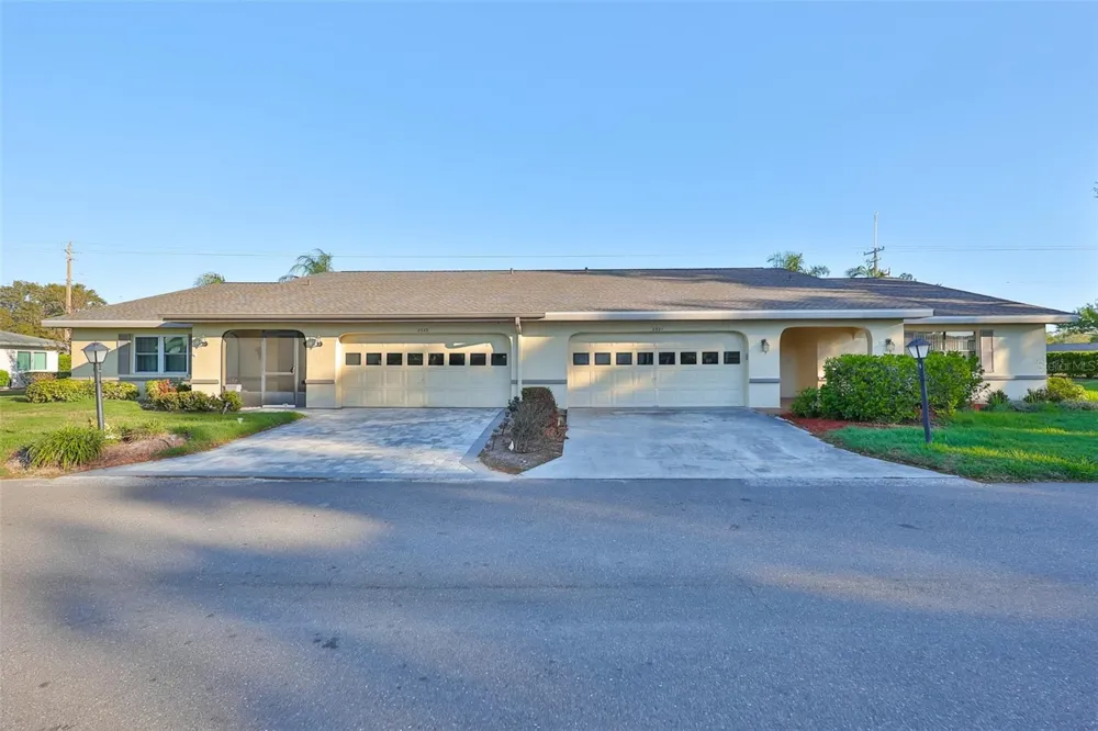 2321 LANCASTER DRIVE Sun City Center, FL 33573