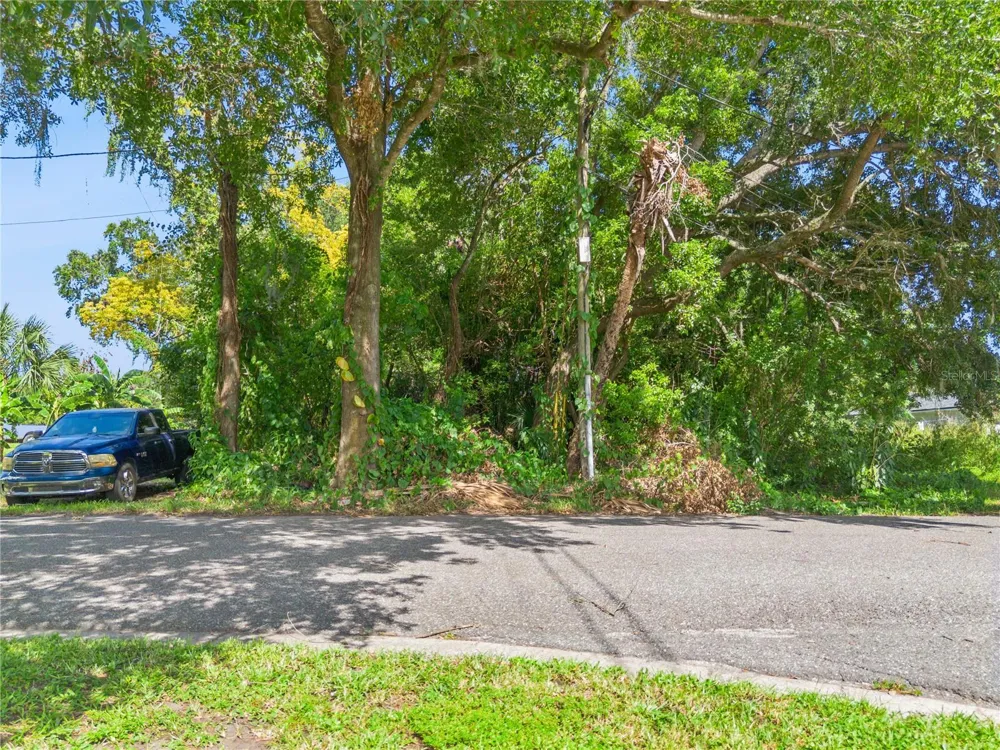 9149 AVENUE A Orlando, FL 32824