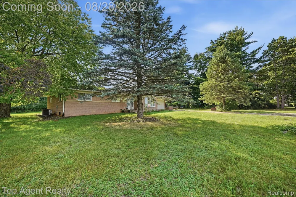 2830 S Van Dyke Road Imlay Township, MI 48444