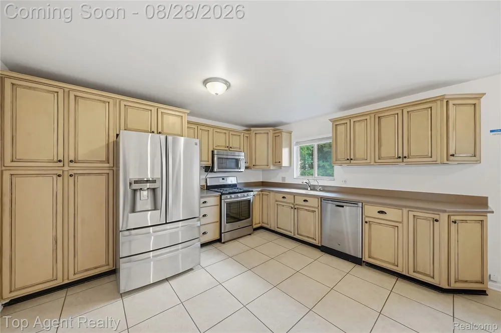 2830 S Van Dyke Road Imlay Township, MI 48444