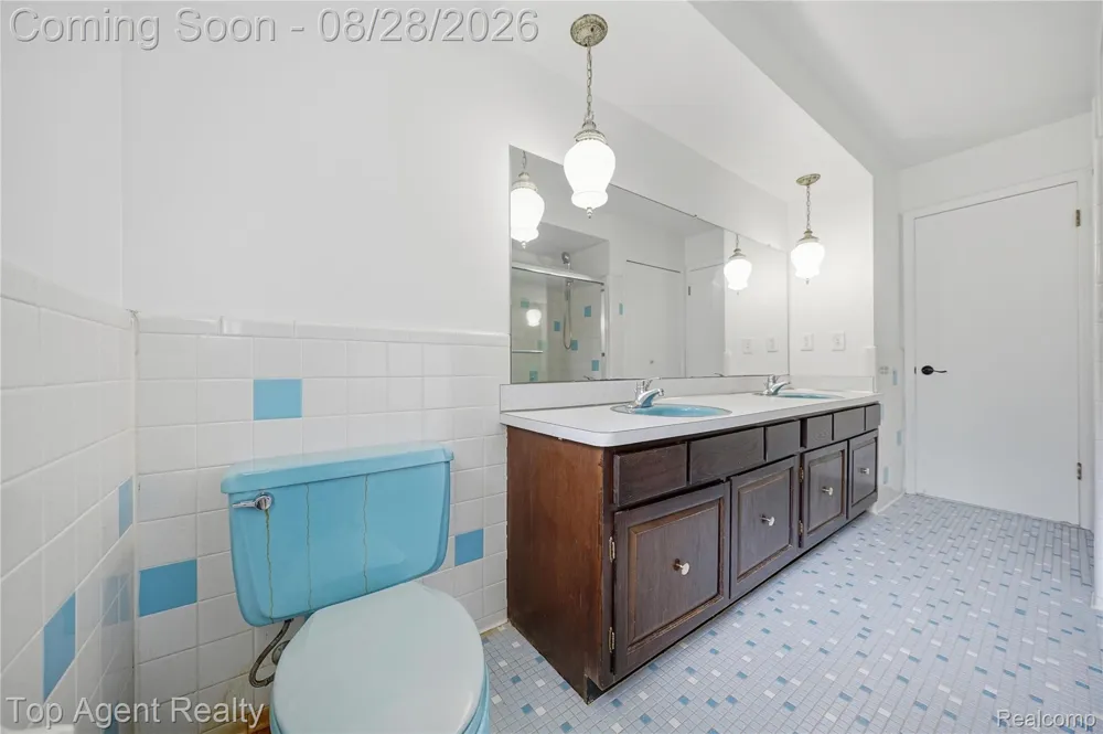 2830 S Van Dyke Road Imlay Township, MI 48444
