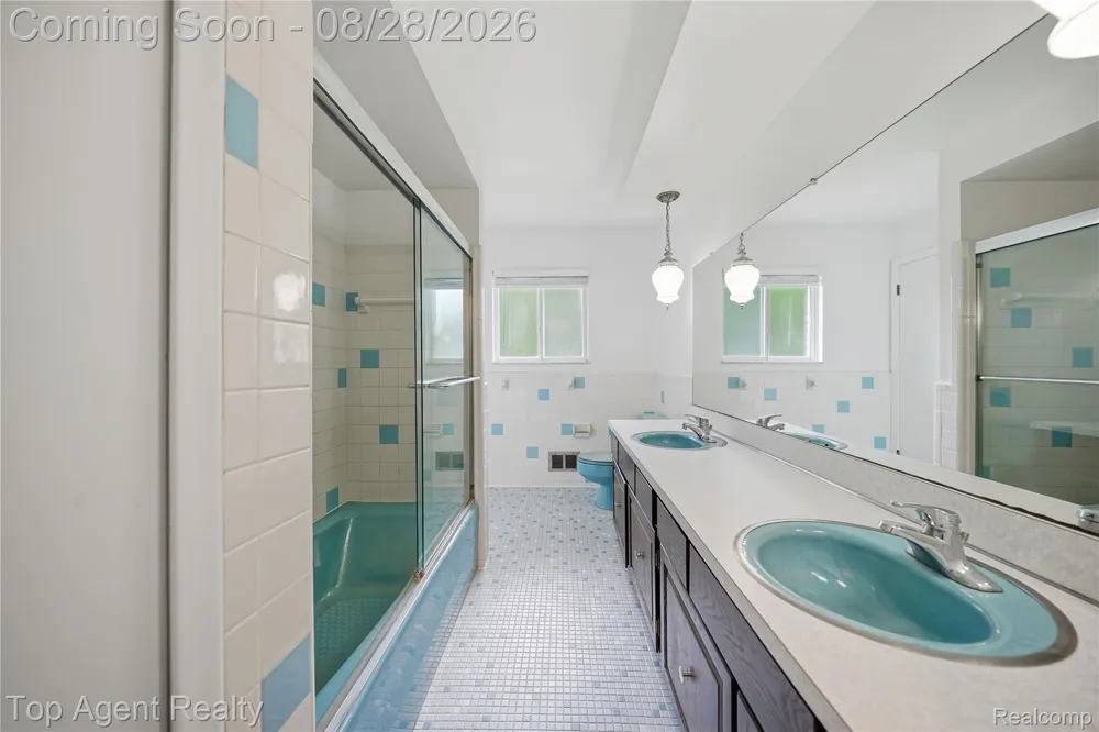 2830 S Van Dyke Road Imlay Township, MI 48444