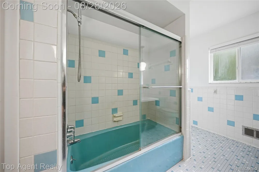 2830 S Van Dyke Road Imlay Township, MI 48444