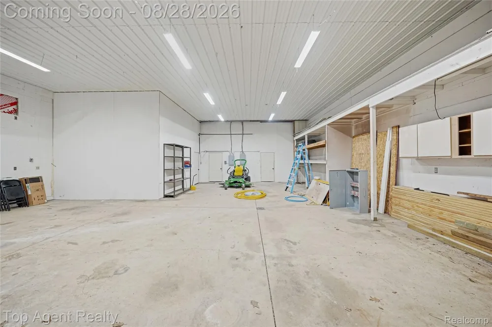 2830 S Van Dyke Road Imlay Township, MI 48444
