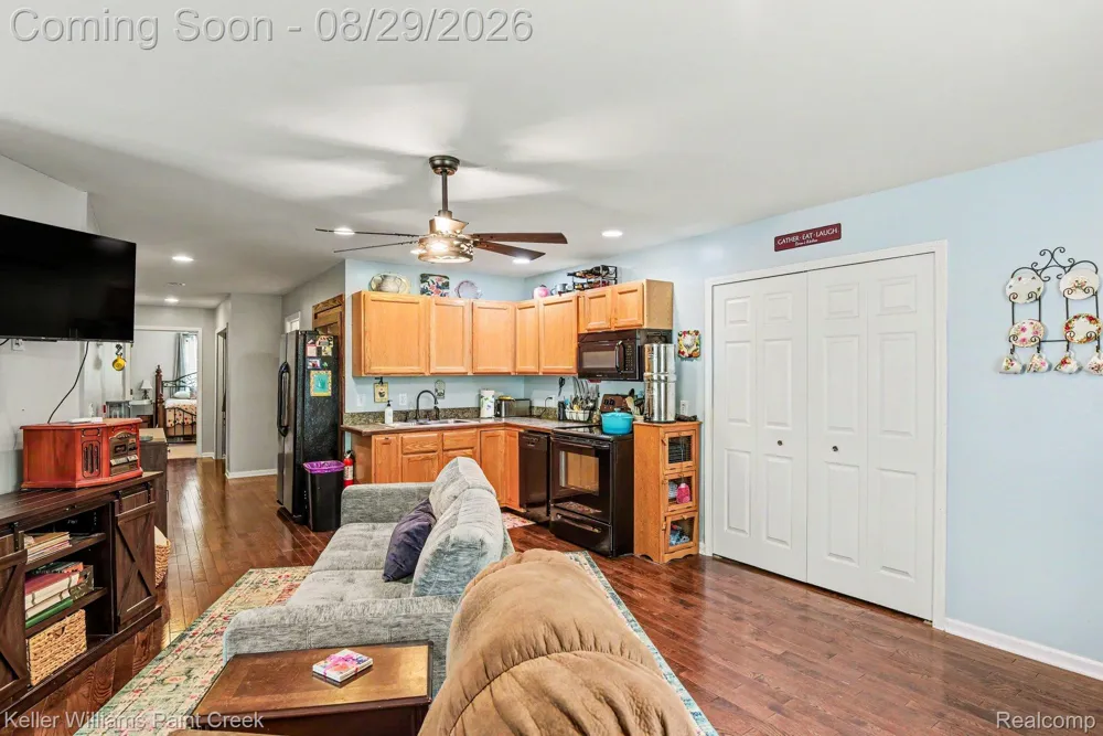 5263 Diehl Road Hadley Township, MI 48455