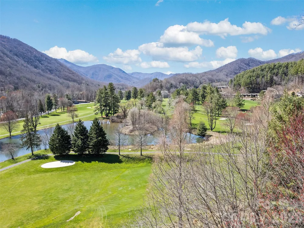 182 Allison Drive Maggie Valley, NC 28751