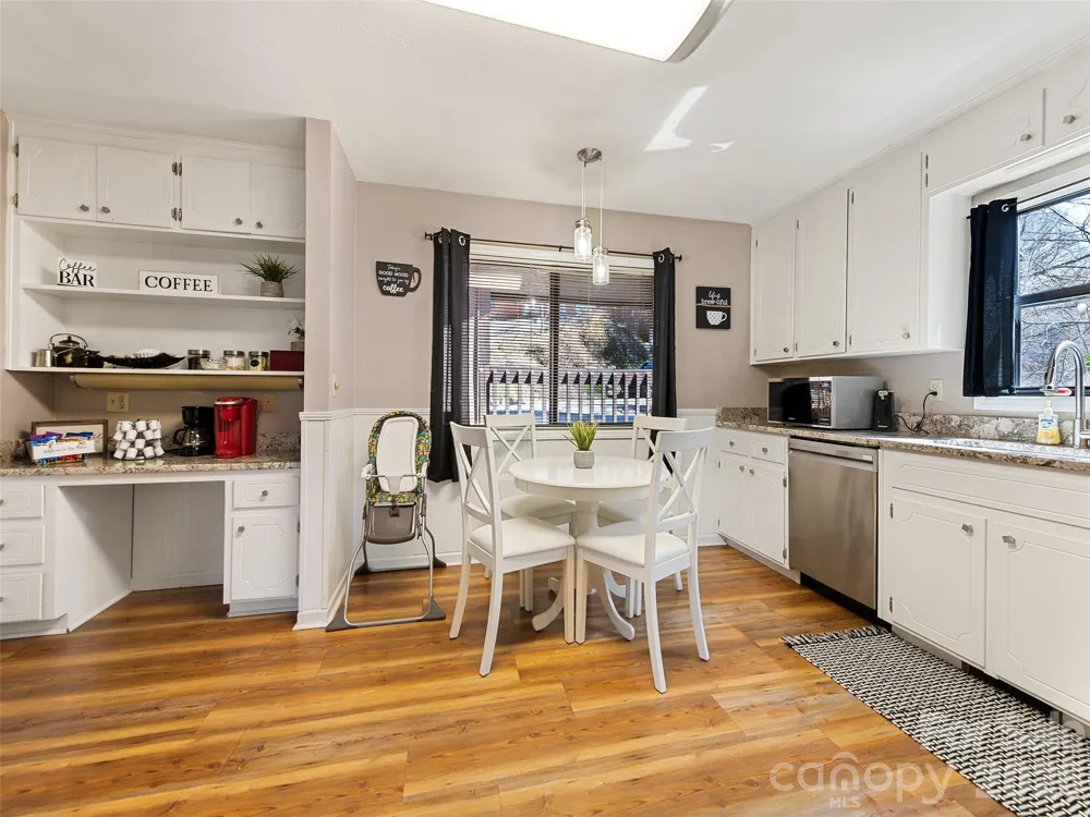 182 Allison Drive Maggie Valley, NC 28751