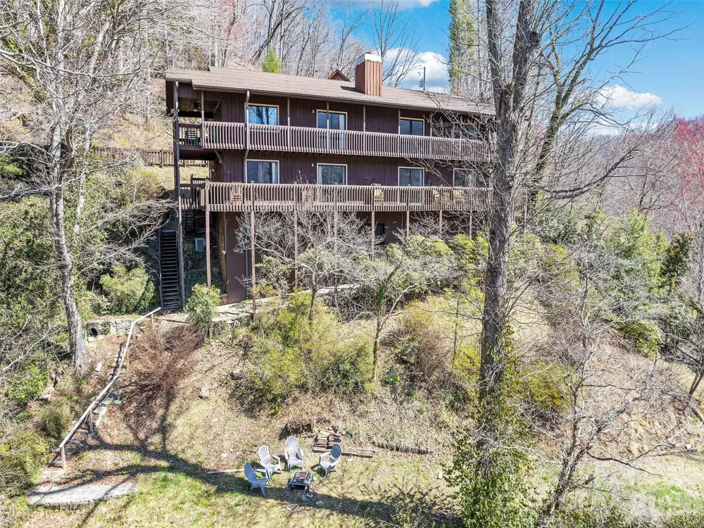 182 Allison Drive Maggie Valley, NC 28751