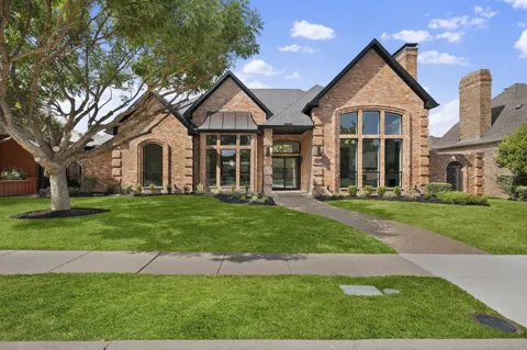 3417 Mount Vernon Way