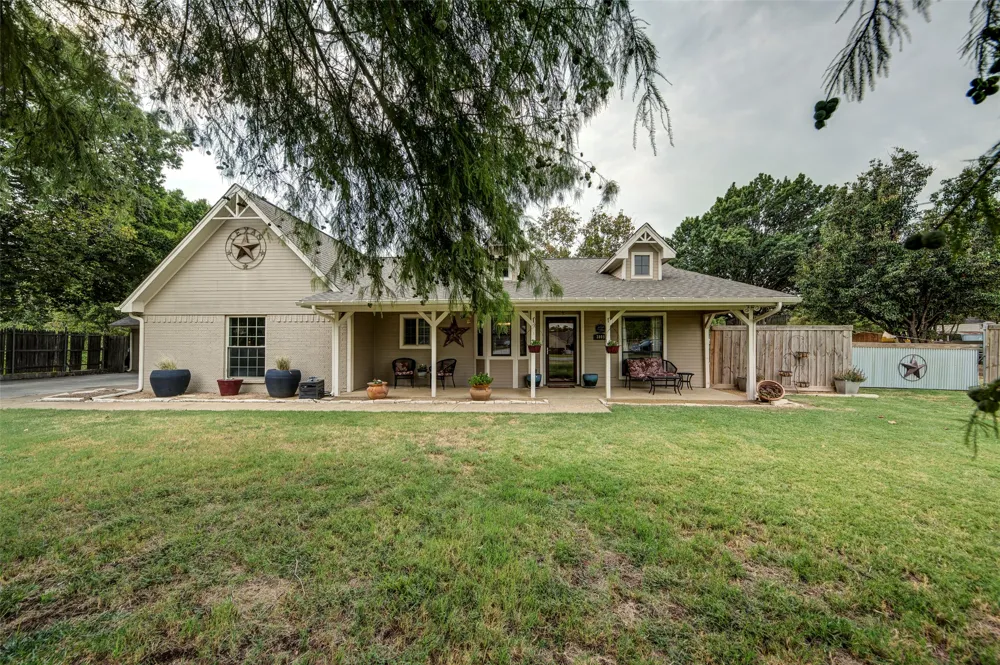 3805 Berry Hill Court Double Oak, TX 75028