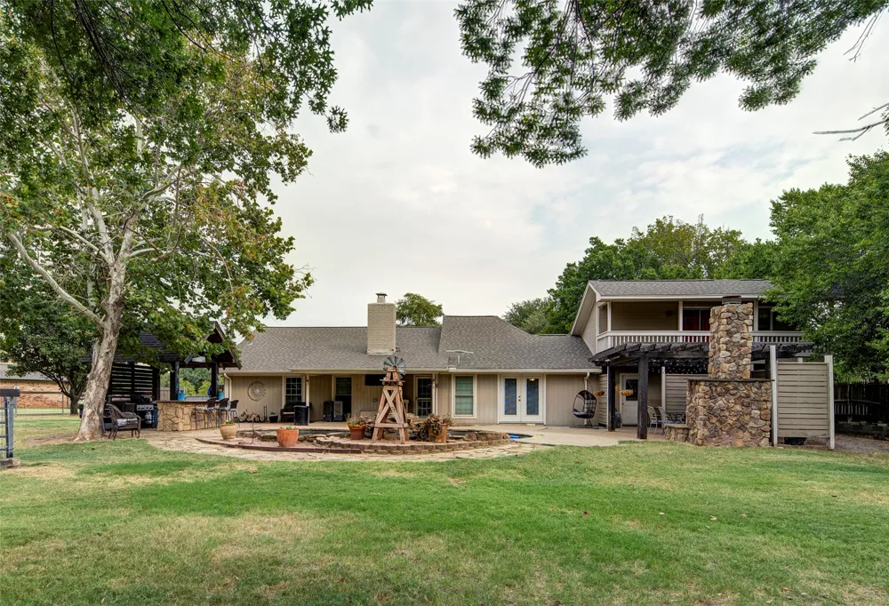 3805 Berry Hill Court Double Oak, TX 75028