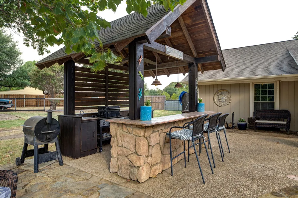 3805 Berry Hill Court Double Oak, TX 75028
