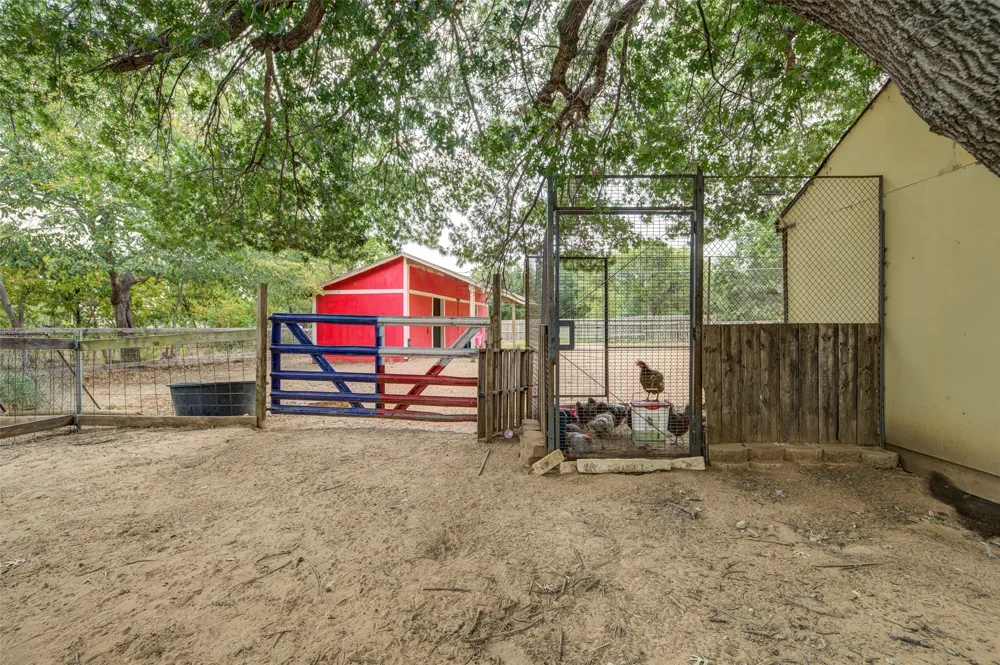 3805 Berry Hill Court Double Oak, TX 75028