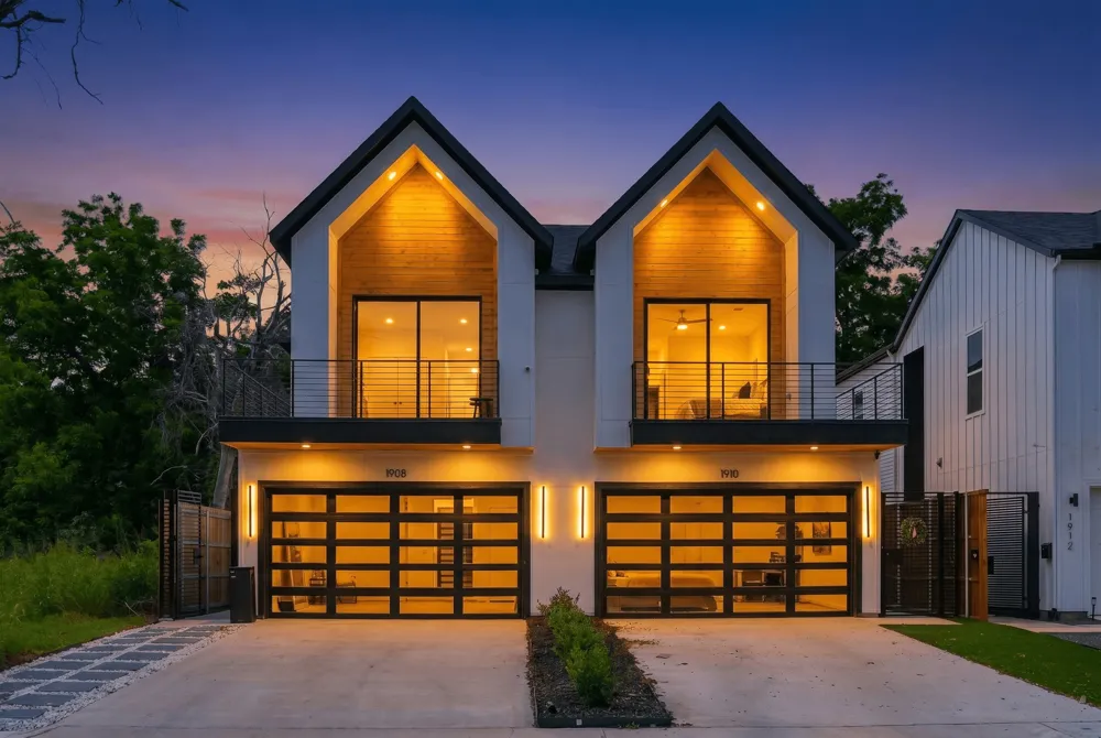 1908 Duluth Street Dallas, TX 75212
