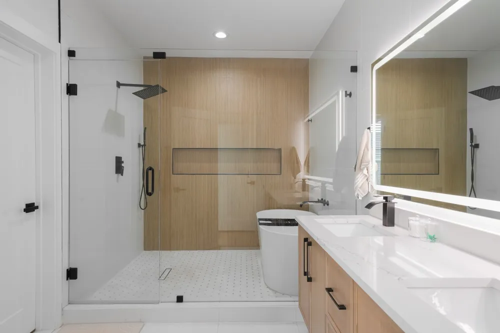 1908 Duluth Street Dallas, TX 75212