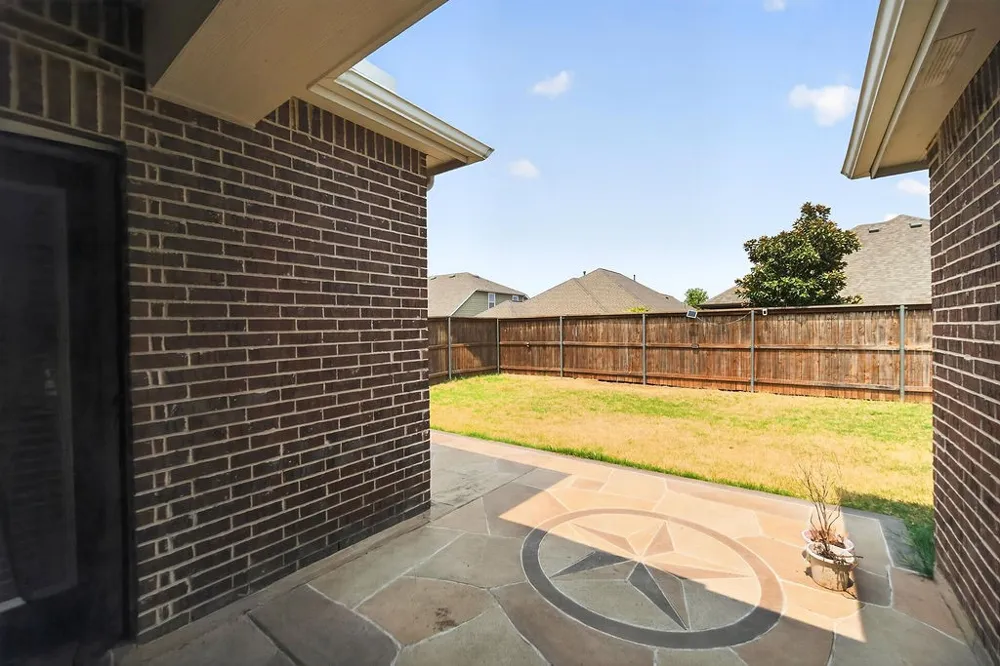605 Stableford Street Celina, TX 75009