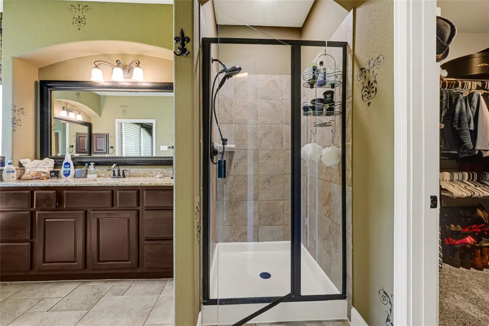 902 Cactus Ridge Court Friendswood, TX 77546