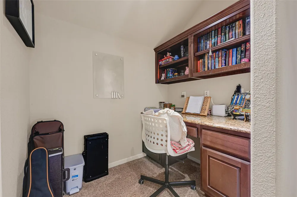 902 Cactus Ridge Court Friendswood, TX 77546