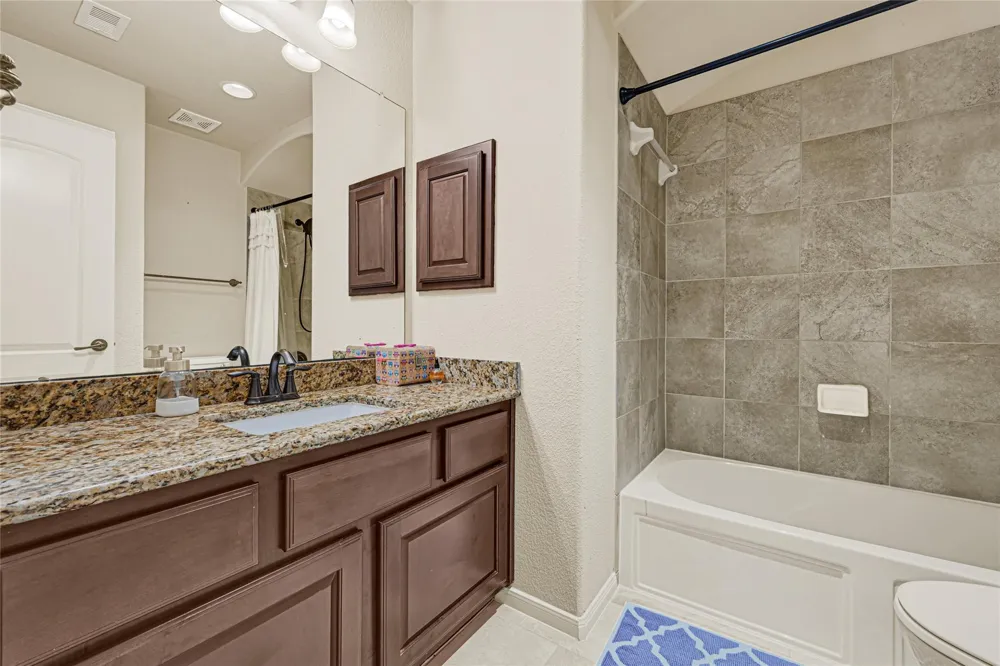 902 Cactus Ridge Court Friendswood, TX 77546