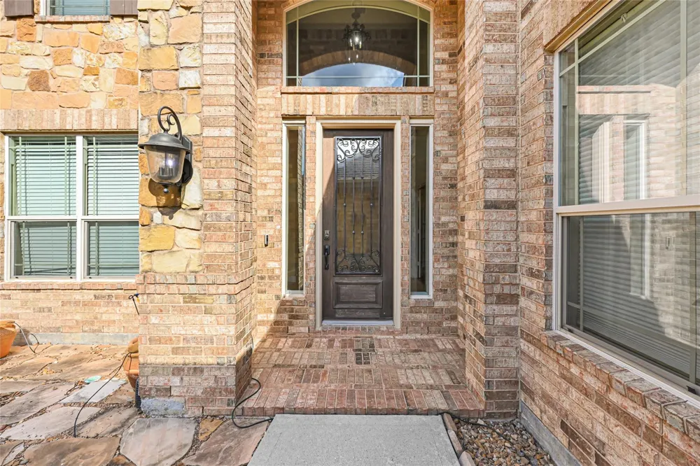 902 Cactus Ridge Court Friendswood, TX 77546