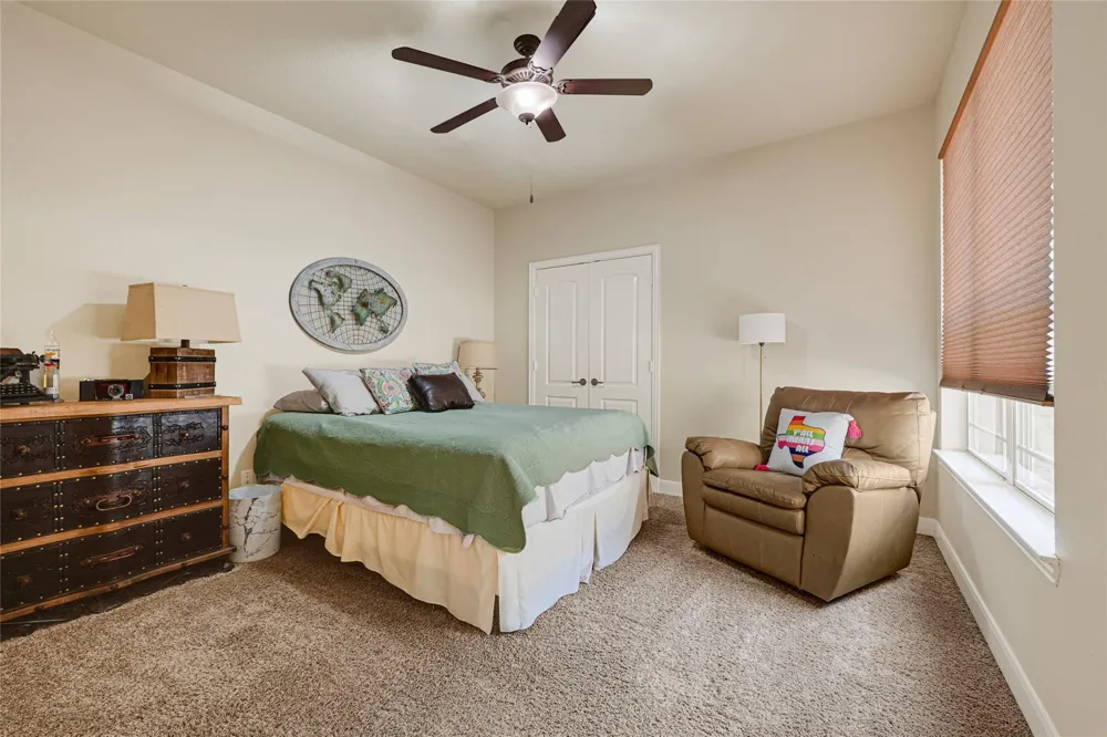 902 Cactus Ridge Court Friendswood, TX 77546