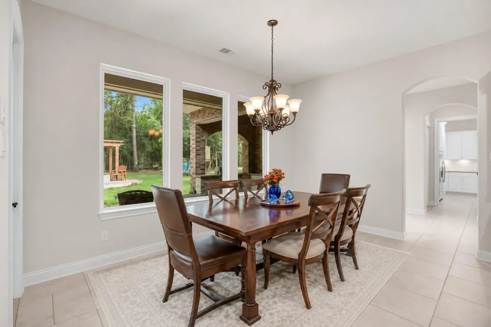 26123 E Crown Crossing Drive Montgomery, TX 77316