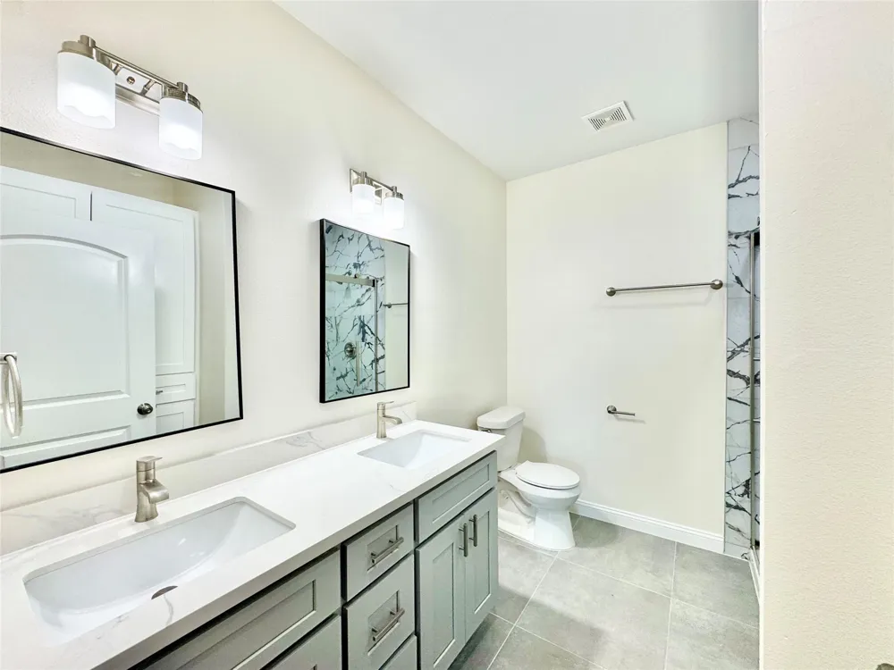 5127 Avenue L #A Galveston, TX 77551
