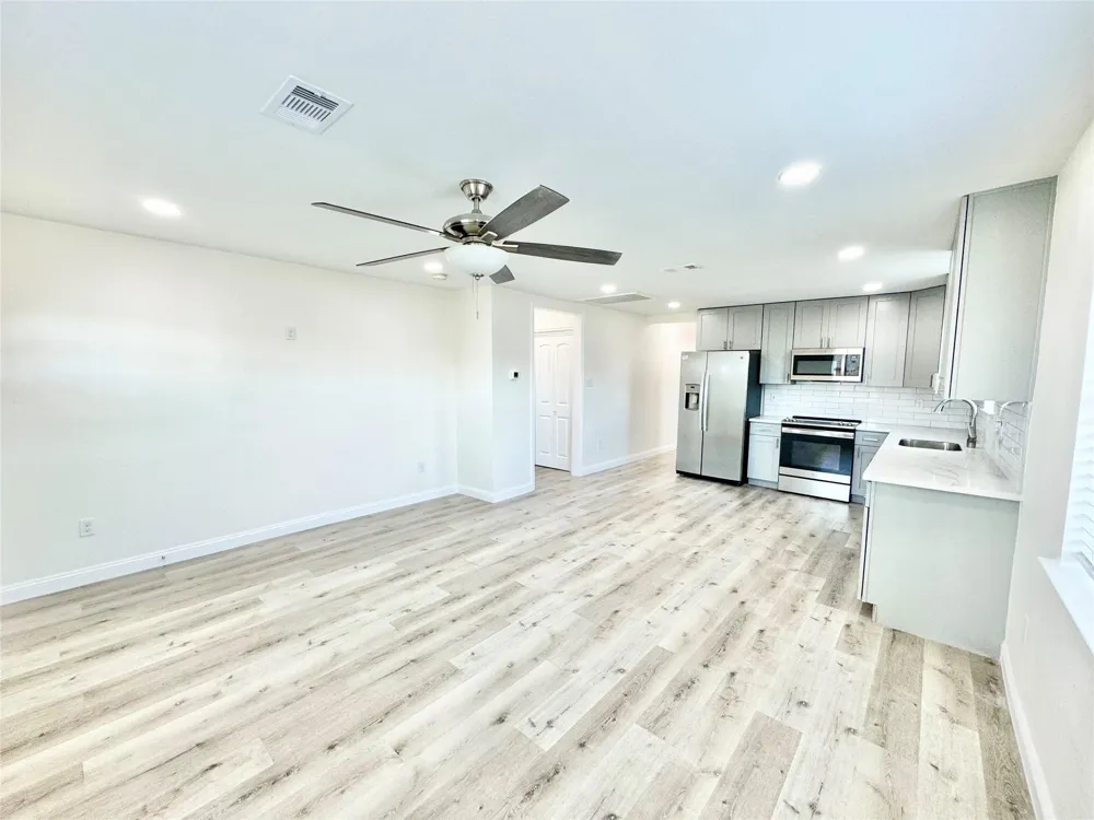 5127 Avenue L #A Galveston, TX 77551