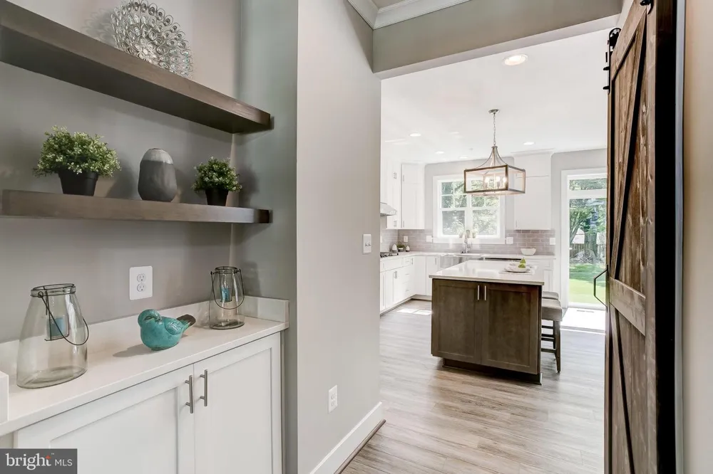 21045 YORK ROAD Parkton, MD 21120