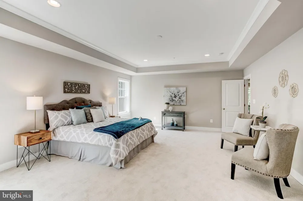 21045 YORK ROAD Parkton, MD 21120