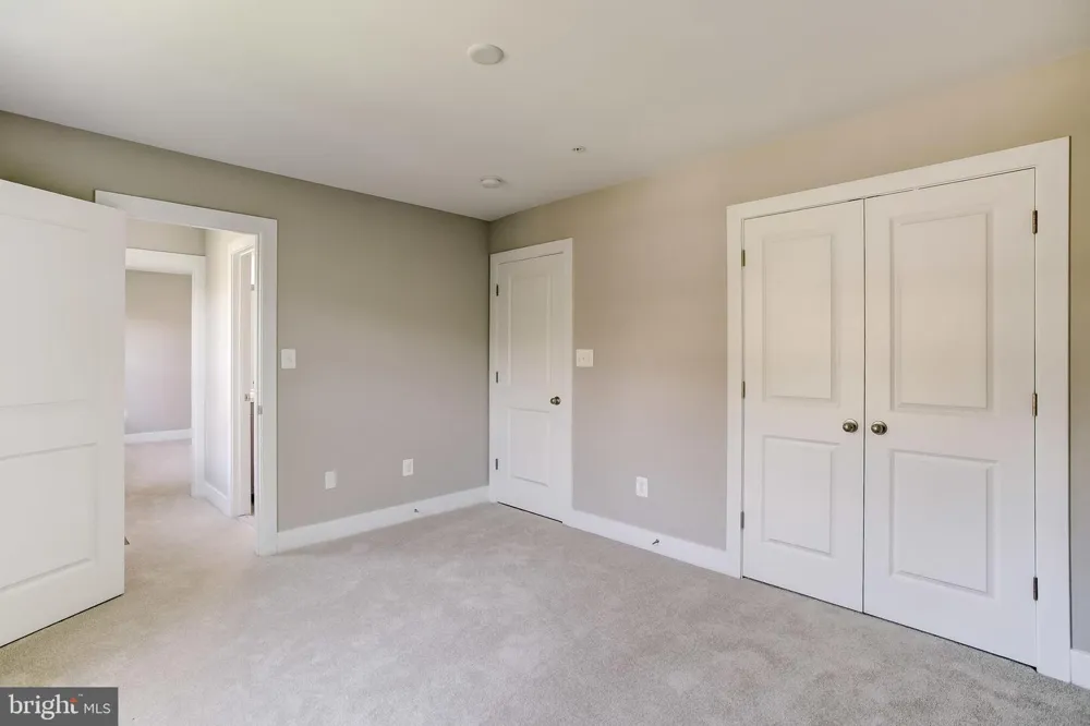 21045 YORK ROAD Parkton, MD 21120