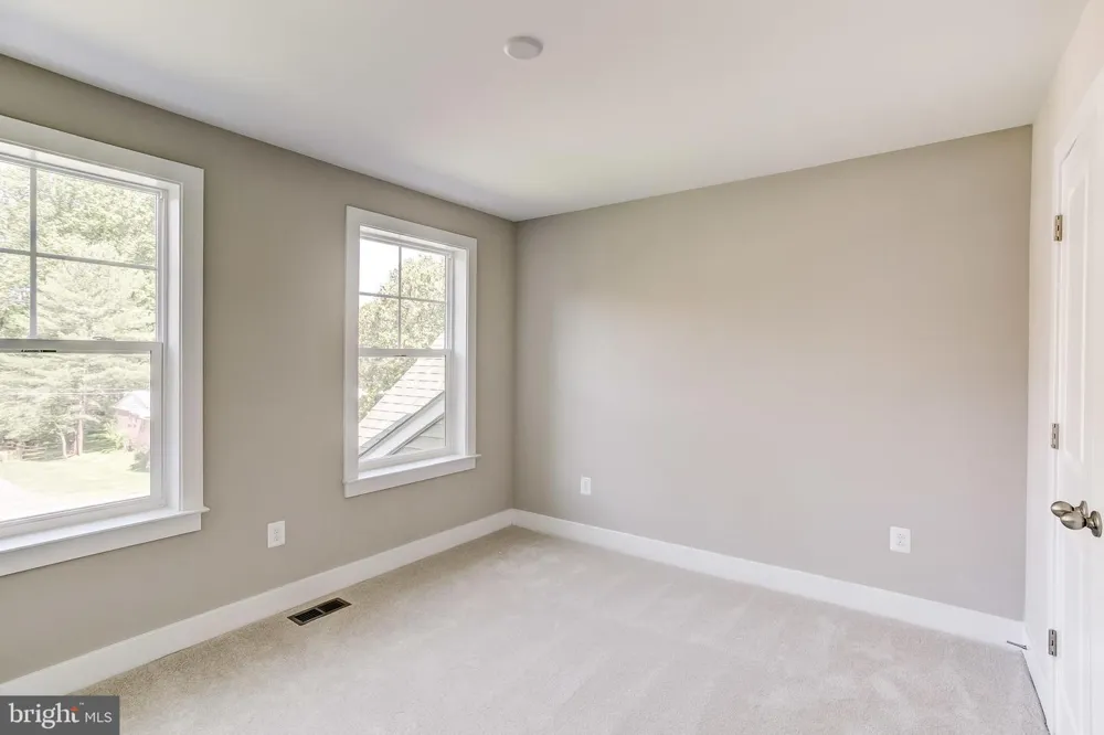21045 YORK ROAD Parkton, MD 21120