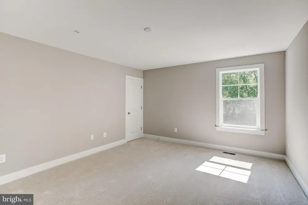 21045 YORK ROAD Parkton, MD 21120