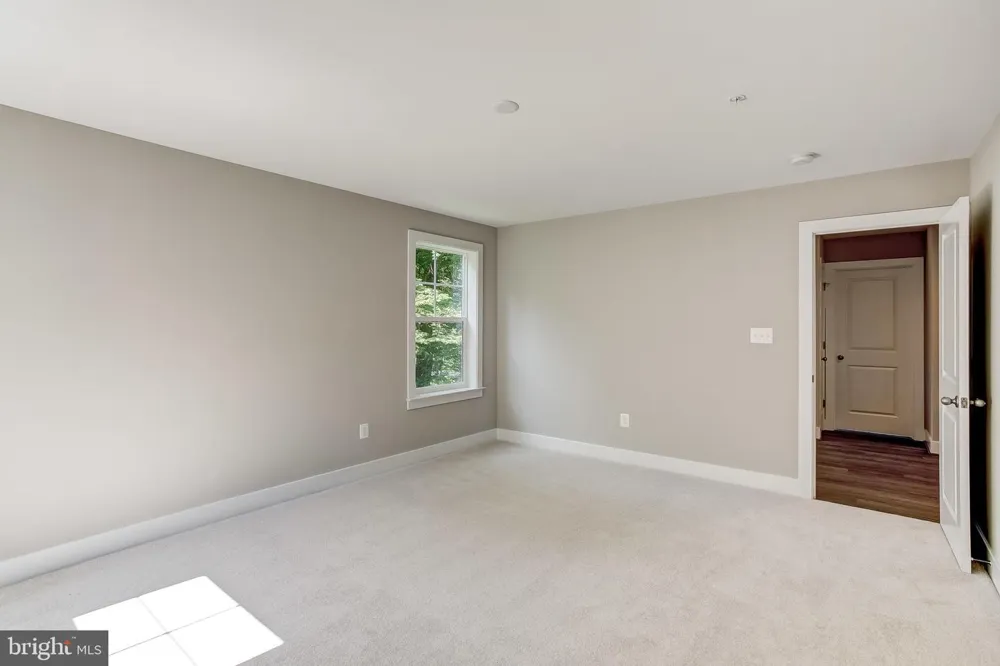 21045 YORK ROAD Parkton, MD 21120