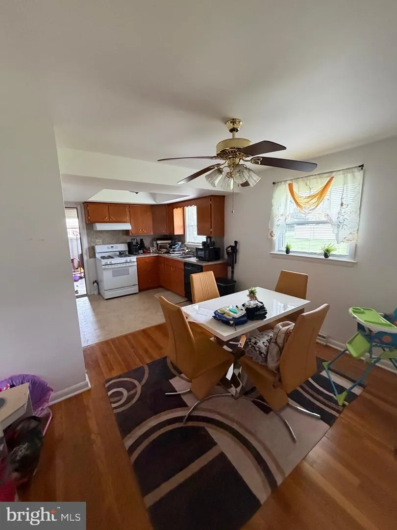 2633 SUTTON PLACE S Lancaster, PA 17601
