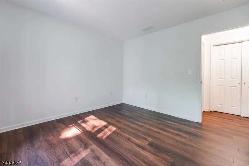 627 Old Dover Rd Parsippany-Troy Hills, NJ 07950