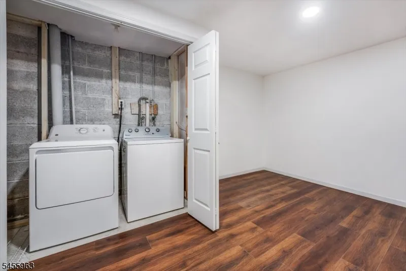627 Old Dover Rd Parsippany-Troy Hills, NJ 07950