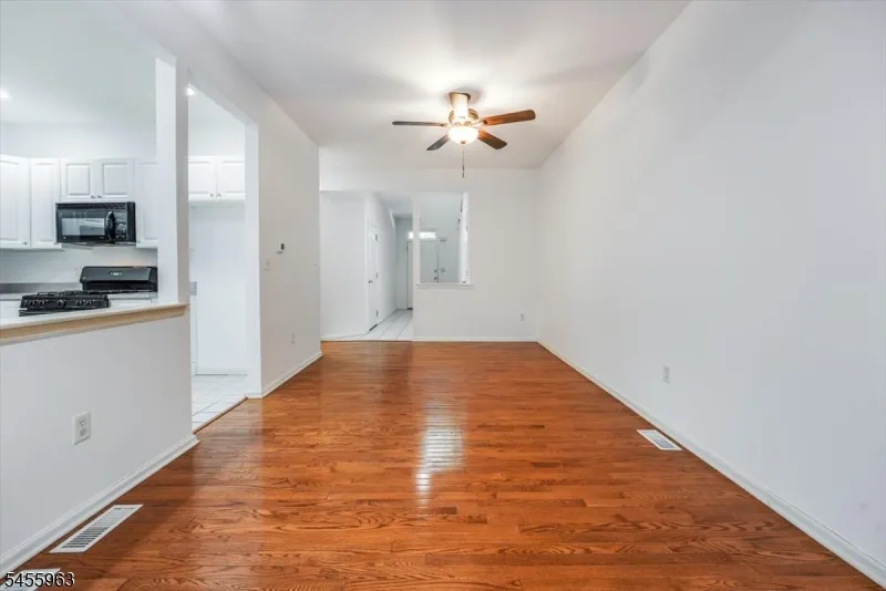 627 Old Dover Rd Parsippany-Troy Hills, NJ 07950