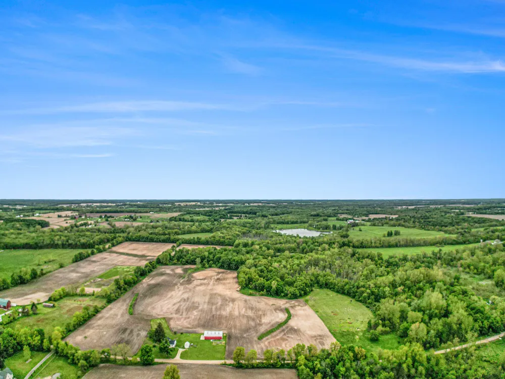 6420 Lamie Highway Vermontville, MI 49096