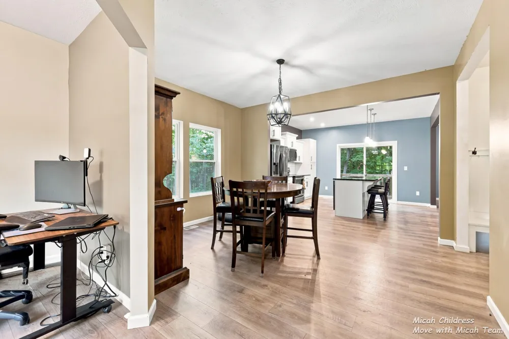 3813 Ryan Woods Circle Allegan, MI 49010