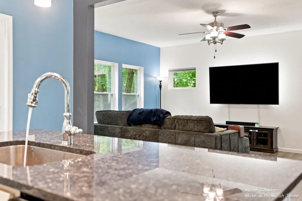 3813 Ryan Woods Circle Allegan, MI 49010
