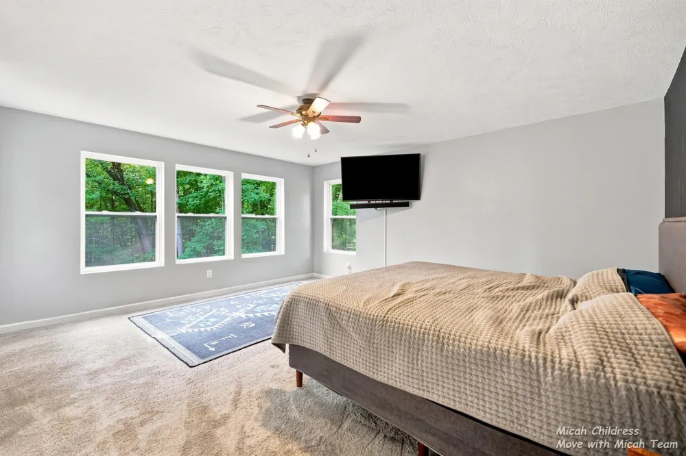 3813 Ryan Woods Circle Allegan, MI 49010