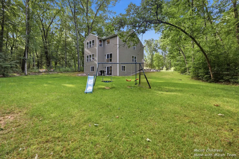 3813 Ryan Woods Circle Allegan, MI 49010