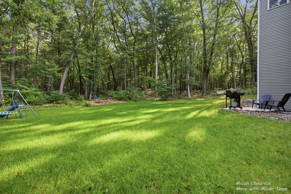 3813 Ryan Woods Circle Allegan, MI 49010