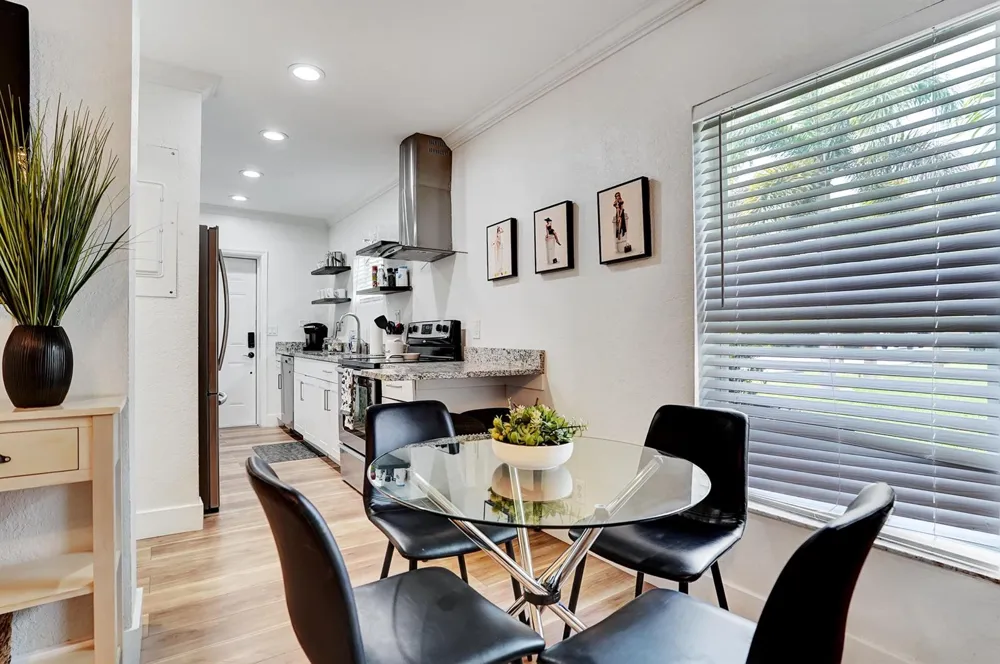 311 SE 3rd Avenue #Downstairs Delray Beach, FL 33483