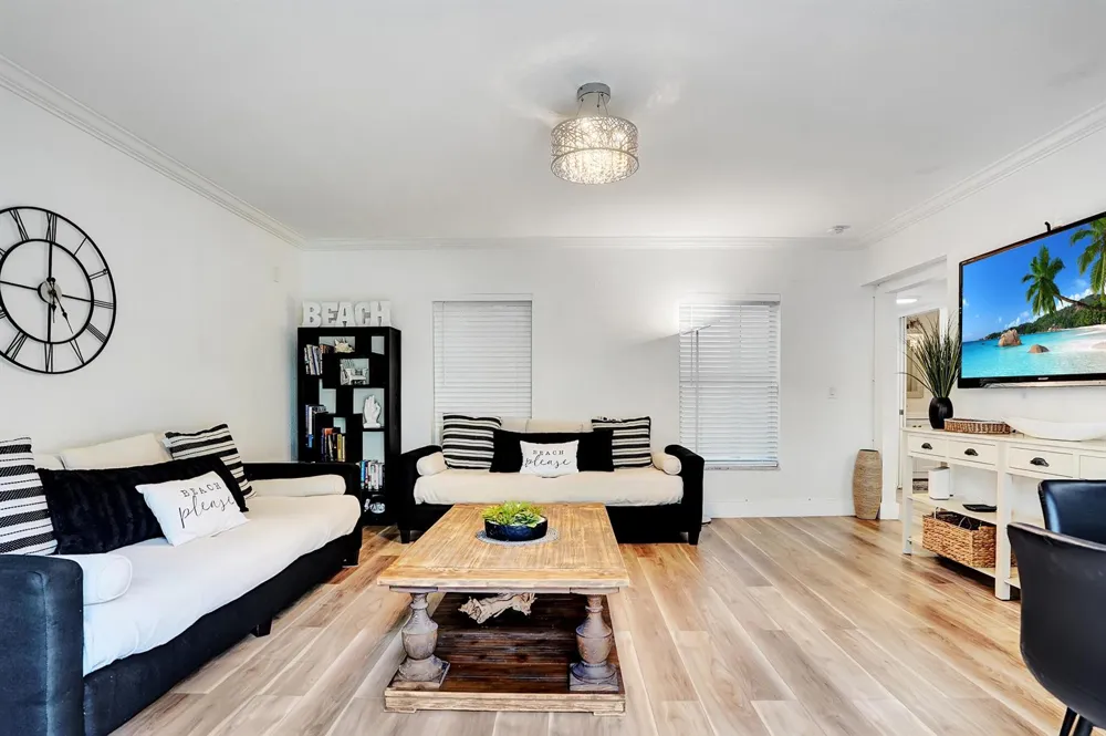 311 SE 3rd Avenue #Downstairs Delray Beach, FL 33483
