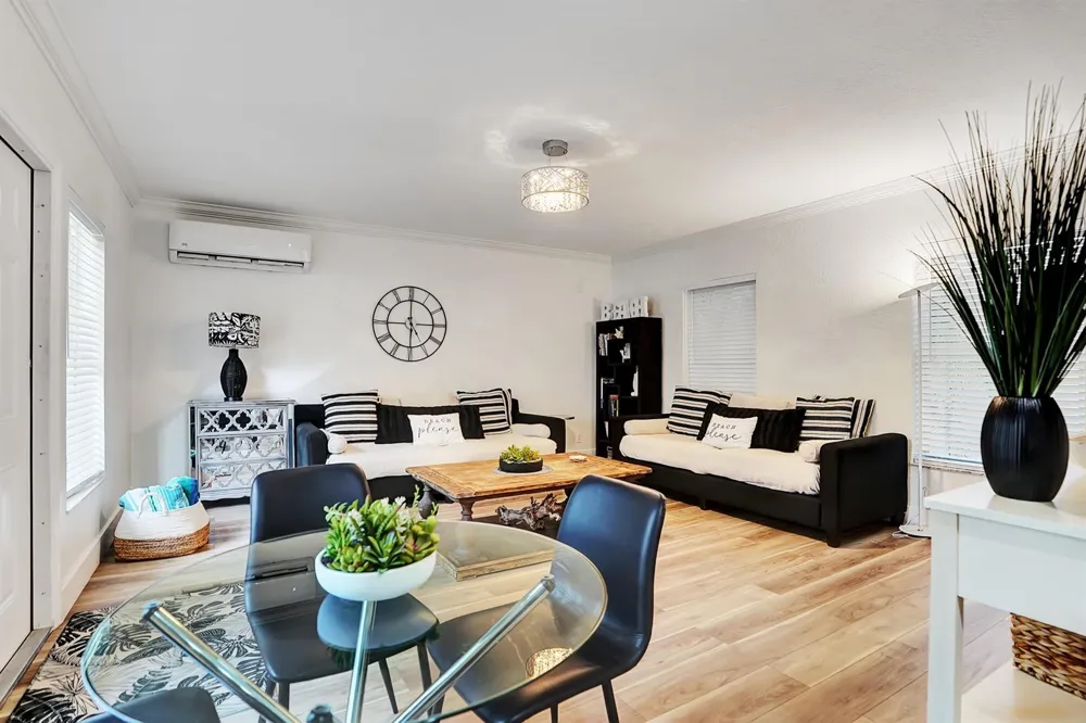 311 SE 3rd Avenue #Downstairs Delray Beach, FL 33483
