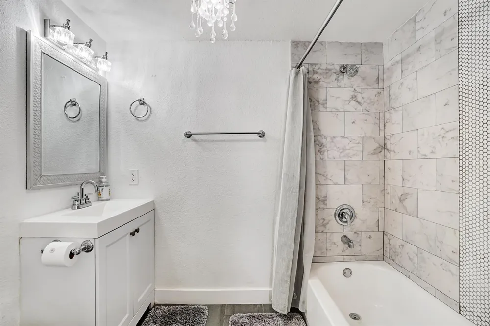 311 SE 3rd Avenue #Downstairs Delray Beach, FL 33483